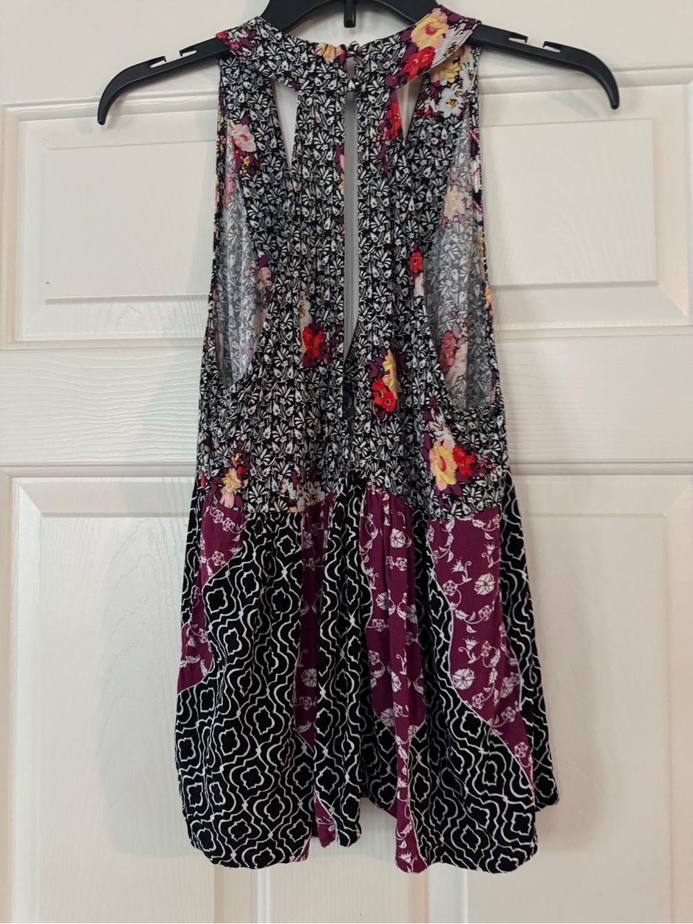 Free People Black and Burgundy Floral Patchwork Halter Tank size small - Picture 3 of 3
